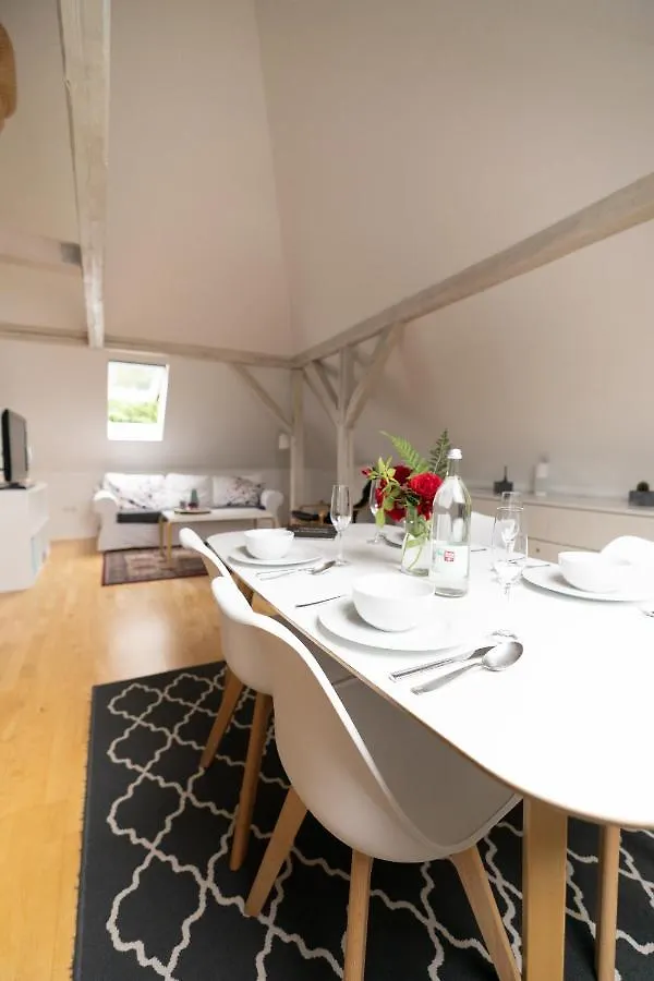 Apartment 27 Coburg
